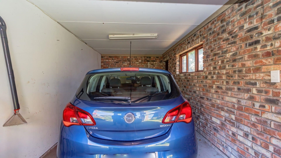 6 Bedroom Property for Sale in Tergniet Western Cape